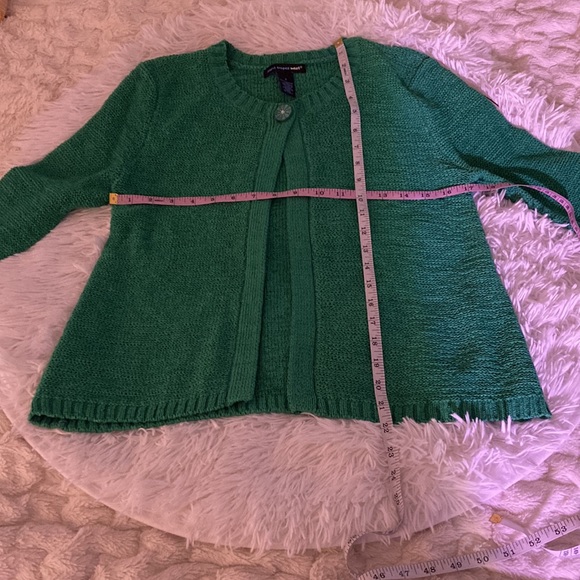 Saint Tropez West sz S green knit cardigan with top decorative button c… - Picture 8 of 13